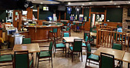Longhorn Pub inside