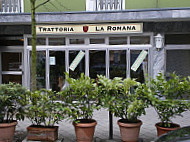 La Romana outside