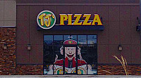 T J's Pizza outside