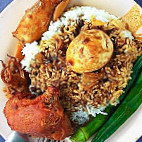 Restoran Ali Nas (rawang Integrated) food