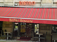 Bistro Romain (cerrado) inside