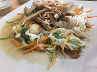 Hoang Nhi P1 food