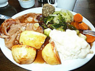 Merryfellow Inn food