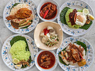 Kafe Masakan Terengganu Asli food