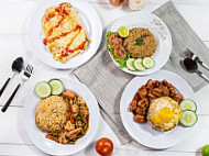 Fry The Rice Bandar Puchong Jaya food