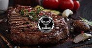 Dama's Steakhouse food