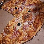 La Pat' a Pizz food