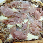 Pizza Si Giusy Di Giuseppa Nicolosi food