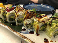 Sushi House food