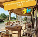 Kayak Cafe 33 outside