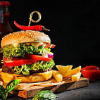 Raja Burger Bistro On Wheel Nourriture