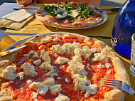 Nuova Pizzeria Bruna Di Acchiardi Bruno C food