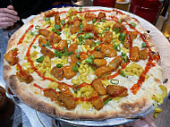 Flying Saucer Pizza Company food