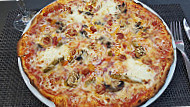 Festi Pizz food