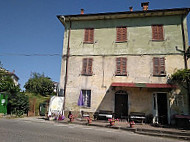 Taverna Di Coco outside