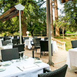 Château De La Tour food