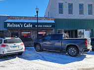 Nelson's Cafe outside
