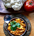 Sherpa Curry House food