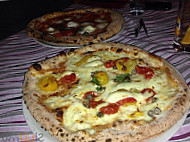 O' Miracolo Pizzeriagourmet food