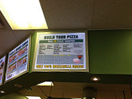 Pizza One (como Lake Village) inside
