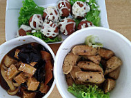 Greendot Lǜ Yī Diǎn Sengkang food