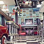 Juke Box Johnny's Diner inside