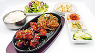 Hyang-ly Grillades Coreennes food