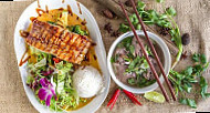 SUMI Vietnamesisches Restaurant food