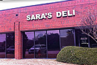 Sara's Deli outside
