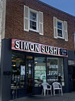 Simon Sushi outside
