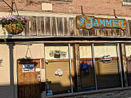 Jammer outside