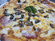 Pizzeria Pulecenella food
