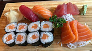 Sushi Yuki inside