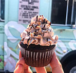 For Goodness Cakes Food Truck food