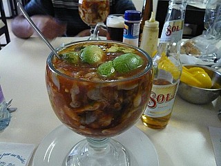 Restaurante de Mariscos El Guero