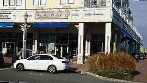 Corner Cafe And Bistro