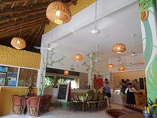 Le Jardin Panaderia/Cafeteria