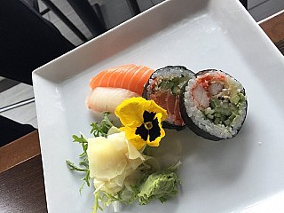 Mikasa Sushi Bar