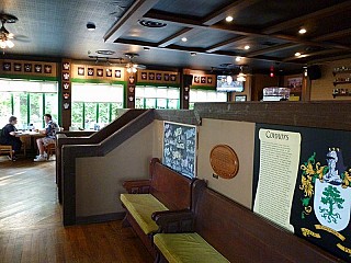 Connors Irish Pub