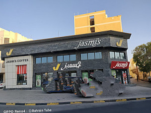 Jasmi's