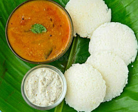 Naadbramha Idli