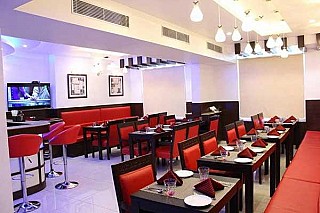Dwarka Restaurant