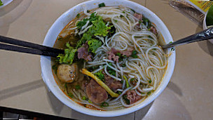 Bún Thịt Nướng Phong Phú