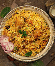 Puliyanthopu Thaielai Biriyani