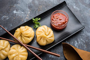 Thapa Tasty Momos