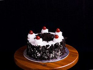 Cakes #39;n #39; Cherries