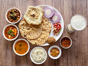 Gurudev Gujarati Thali And Snacks