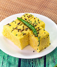 Das Live Dhokla