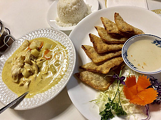 Prommares Thai Food