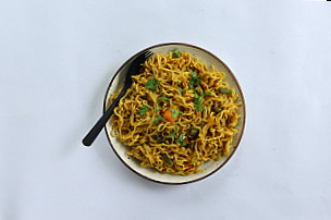 Desi Box Maggi